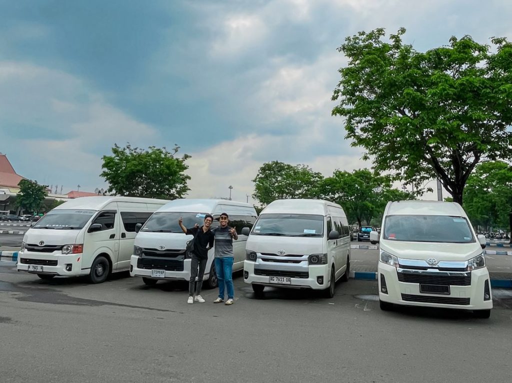 Sewa Hiace di Pasuruan: Solusi Transportasi Nyaman, Aman, dan Terjangkau