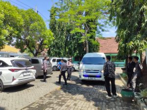 Syarat Pengemudi dan Tanggung Jawab Pelanggaran Unit Rental Kendaraan